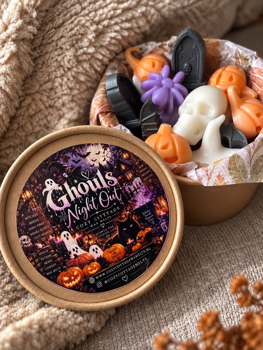 Ghouls Night Out Halloween waxmelts met Cinnamon & Frankincense – Cozy Cottage Melts